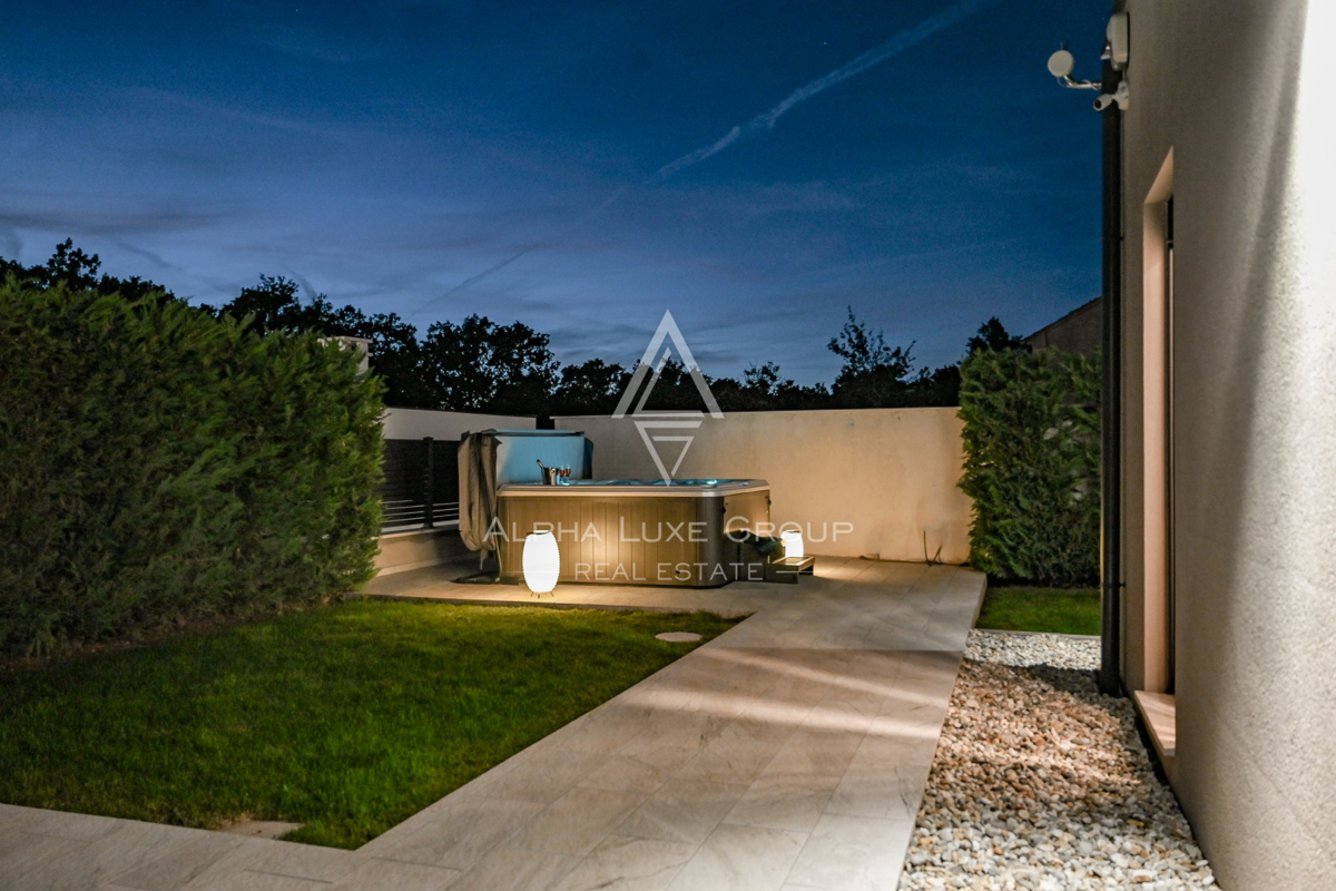 Istria, Vodnjan: Villa elegante con piscina riscaldata