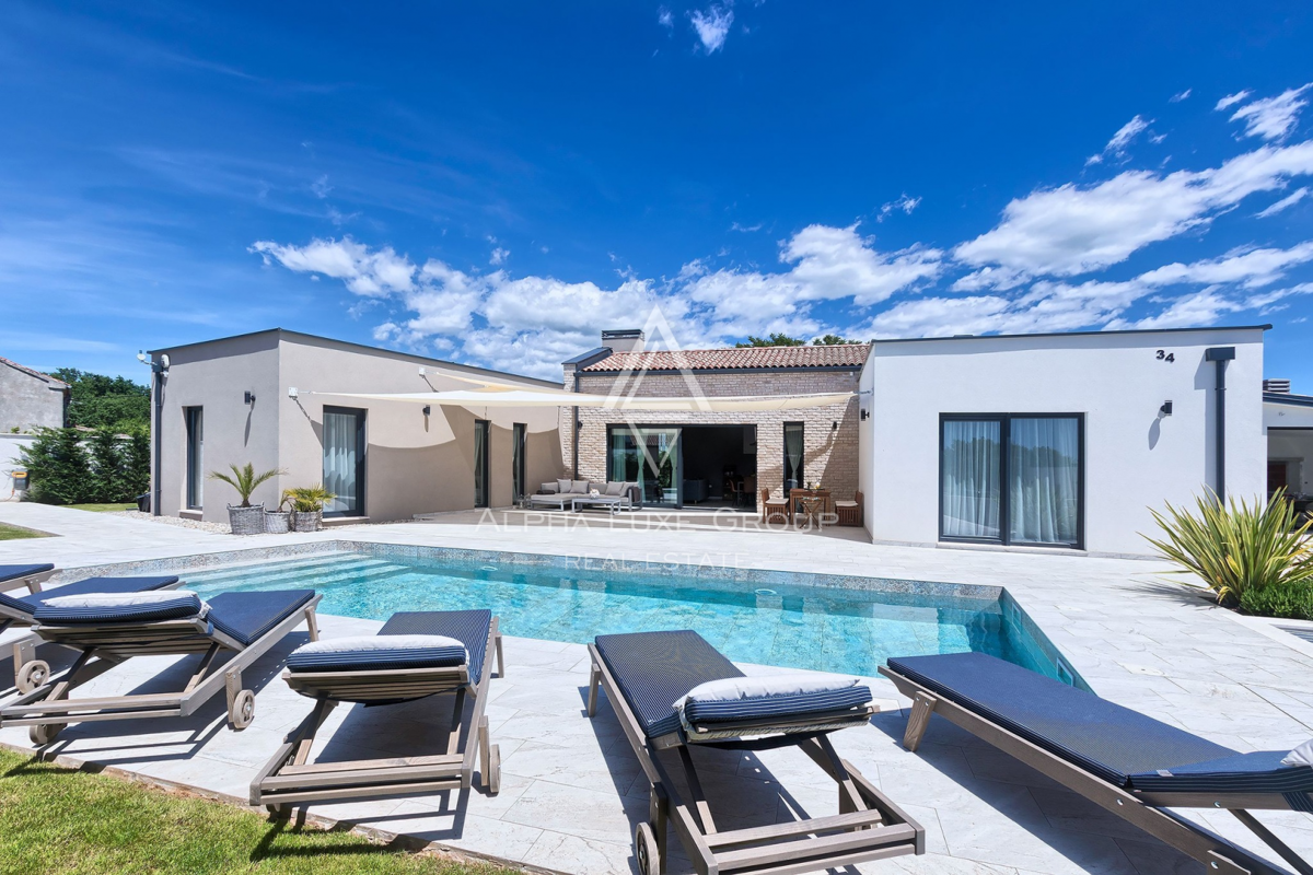 Istria, Vodnjan: Villa elegante con piscina riscaldata