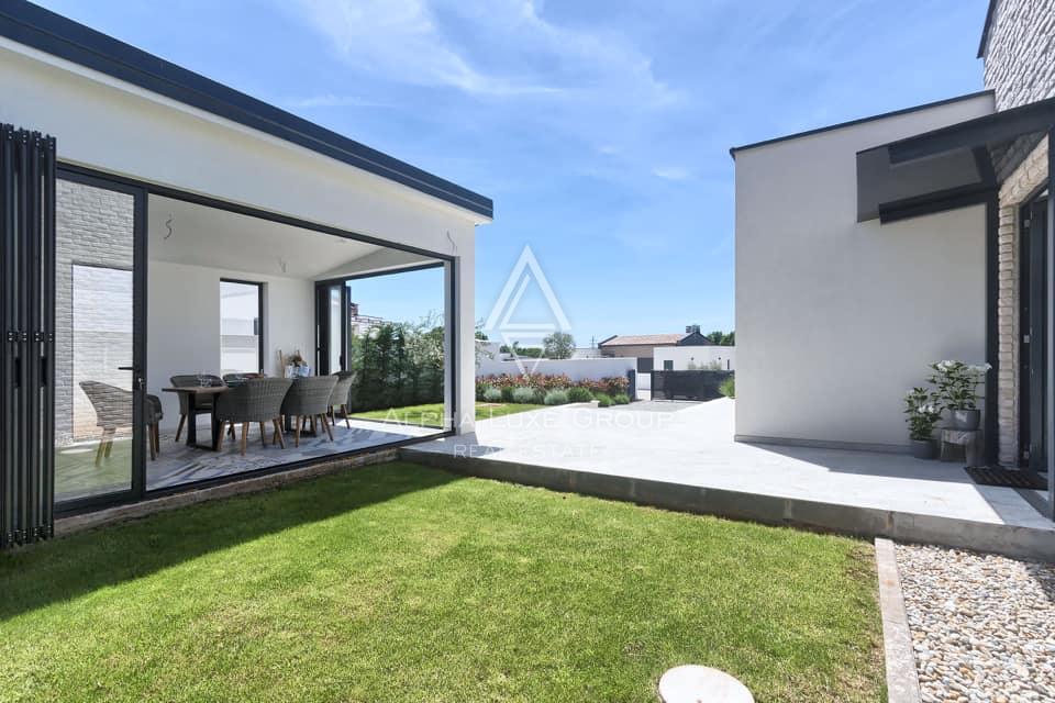 Istria, Vodnjan: Villa elegante con piscina riscaldata