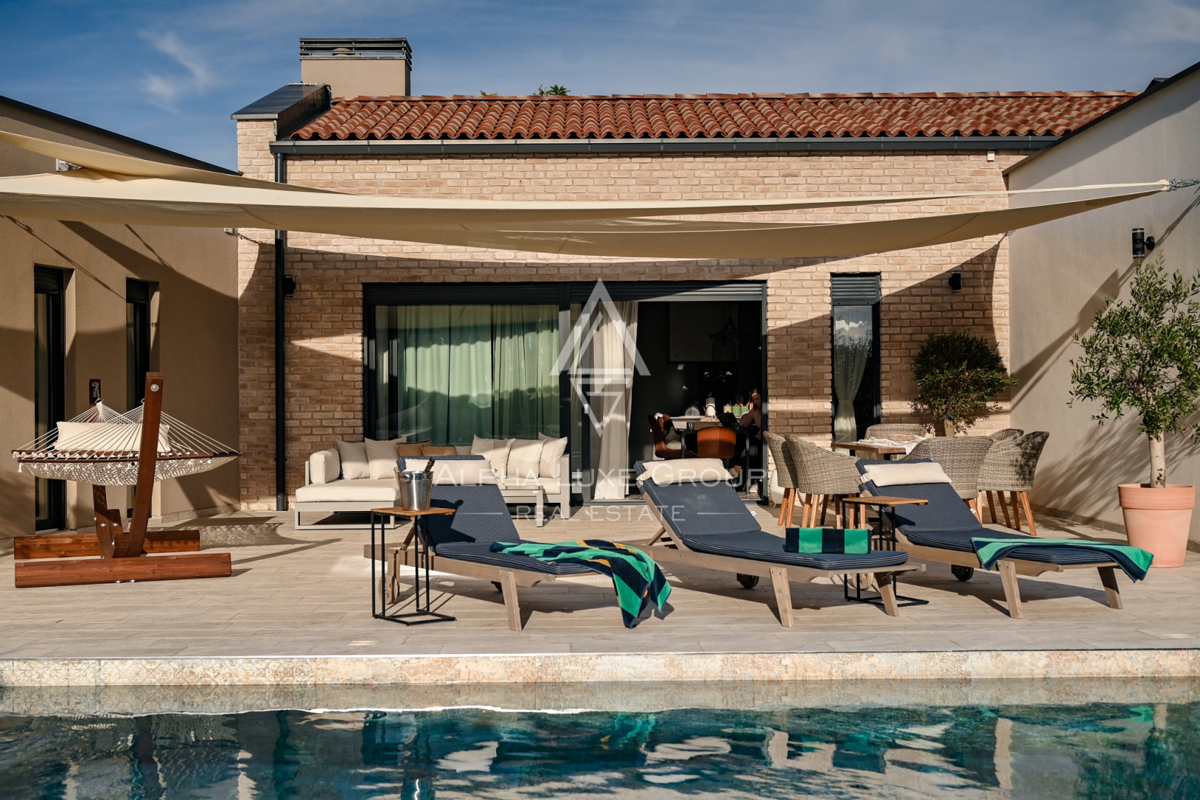 Istria, Vodnjan: Villa elegante con piscina riscaldata