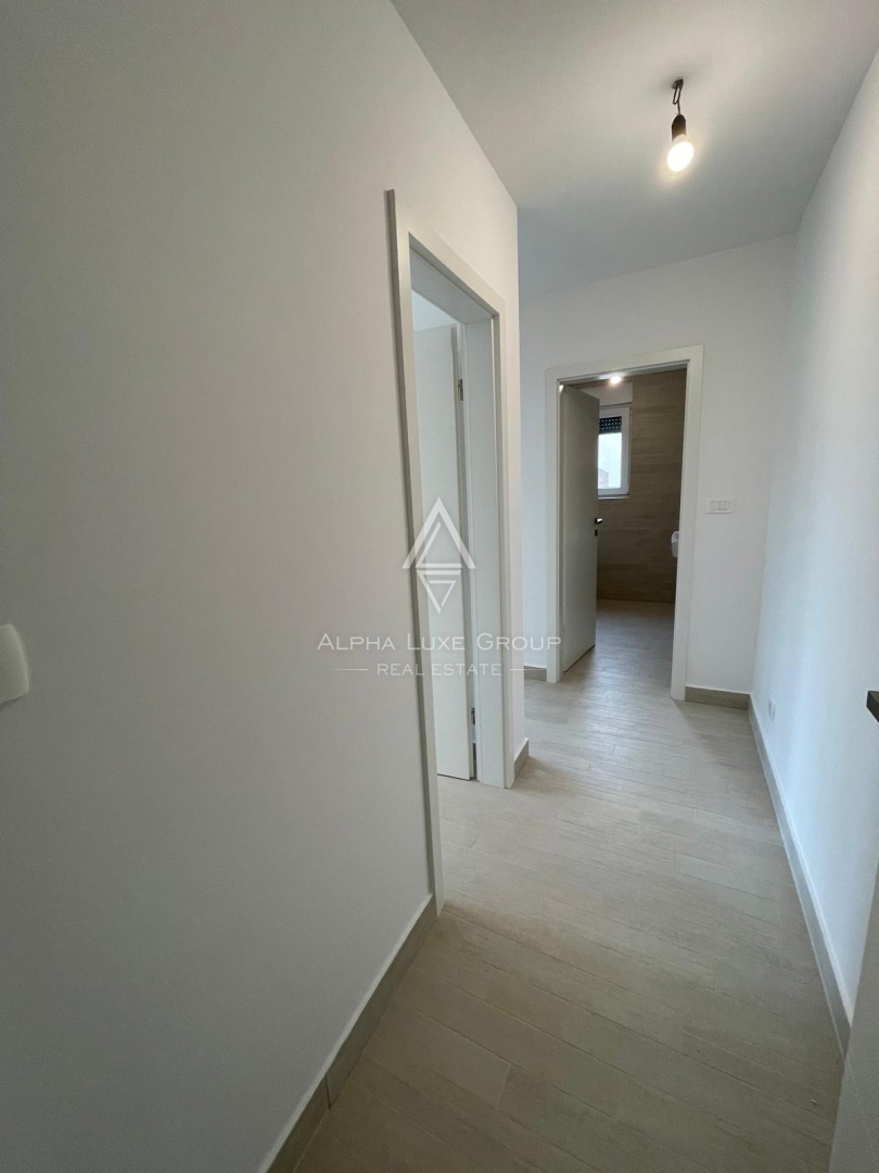 Istria, Umago: Nuovo appartamento con ascensore a Bašanija