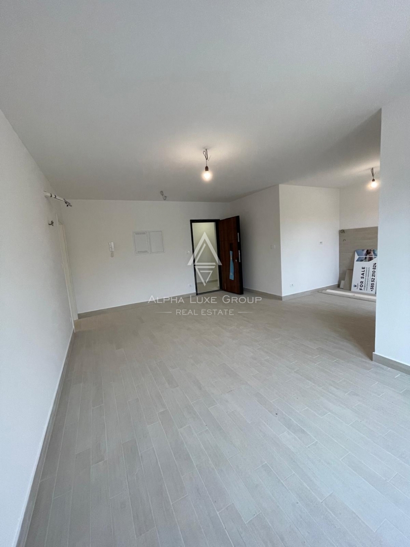 Istria, Umago: Nuovo appartamento con ascensore a Bašanija