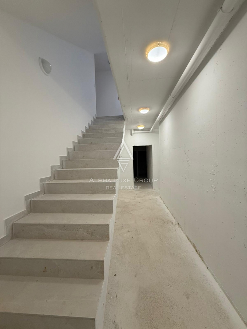 Istria, Umago: Nuovo appartamento con ascensore a Bašanija