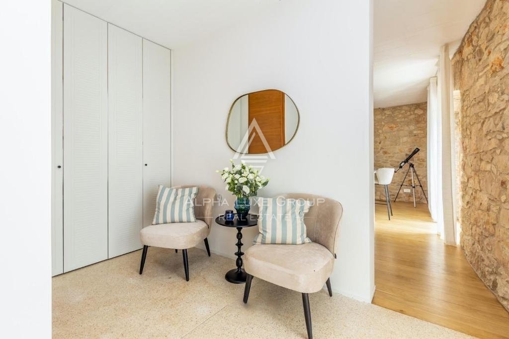 Istria, Brtonigla – Villa in pietra unica con piscina in vendita