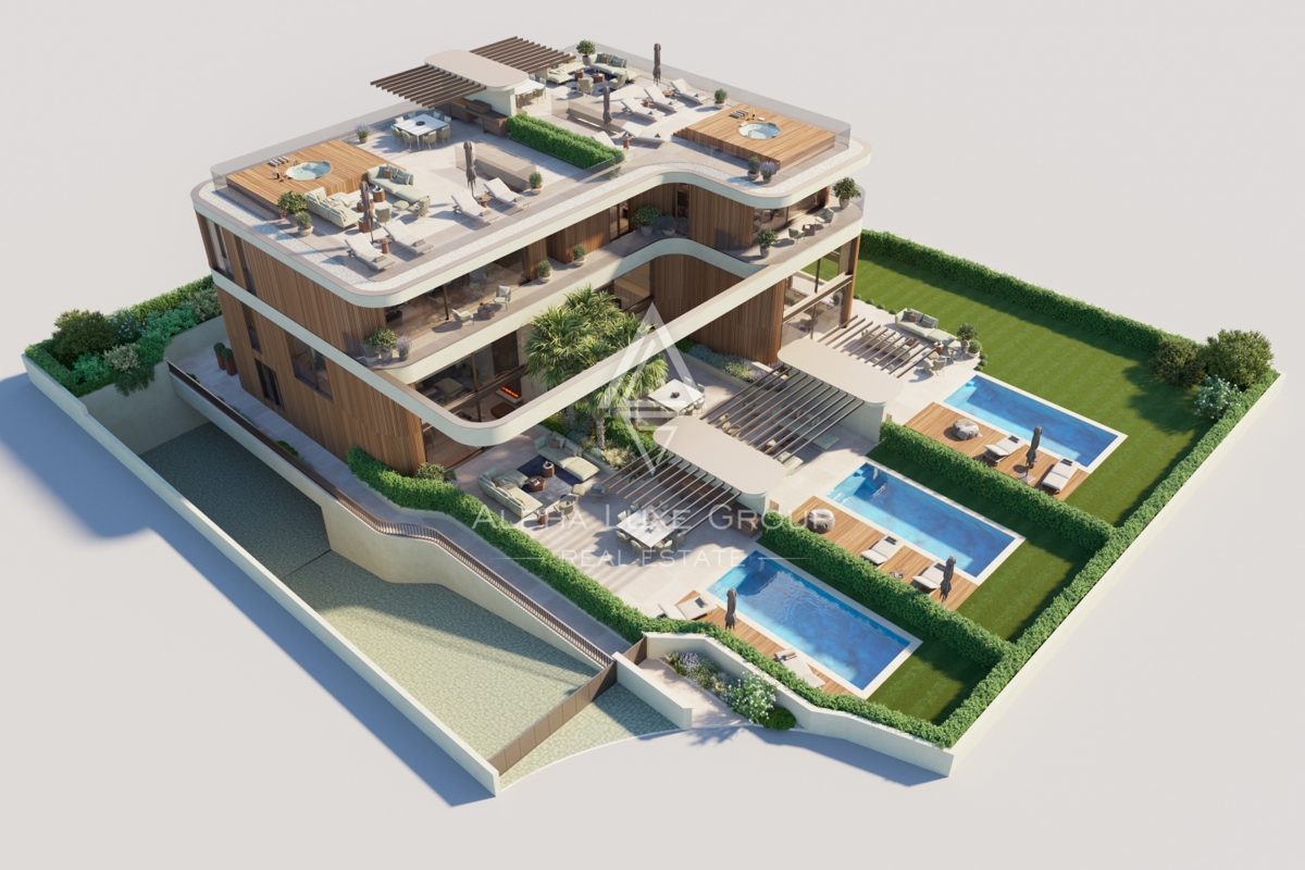 Istria, Poreč – Attico prestigioso vicino al mare