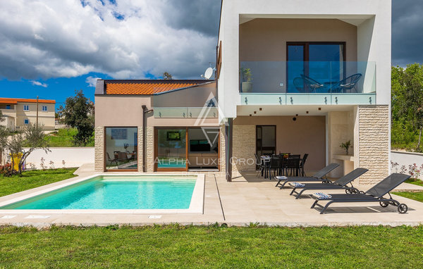 Istria, Krnica: Villa contemporanea vista mare
