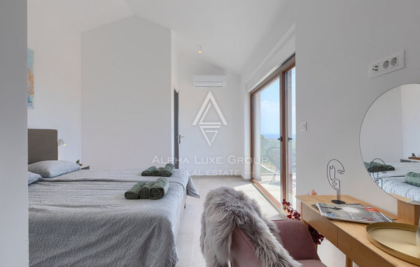 Istria, Krnica: Villa contemporanea vista mare