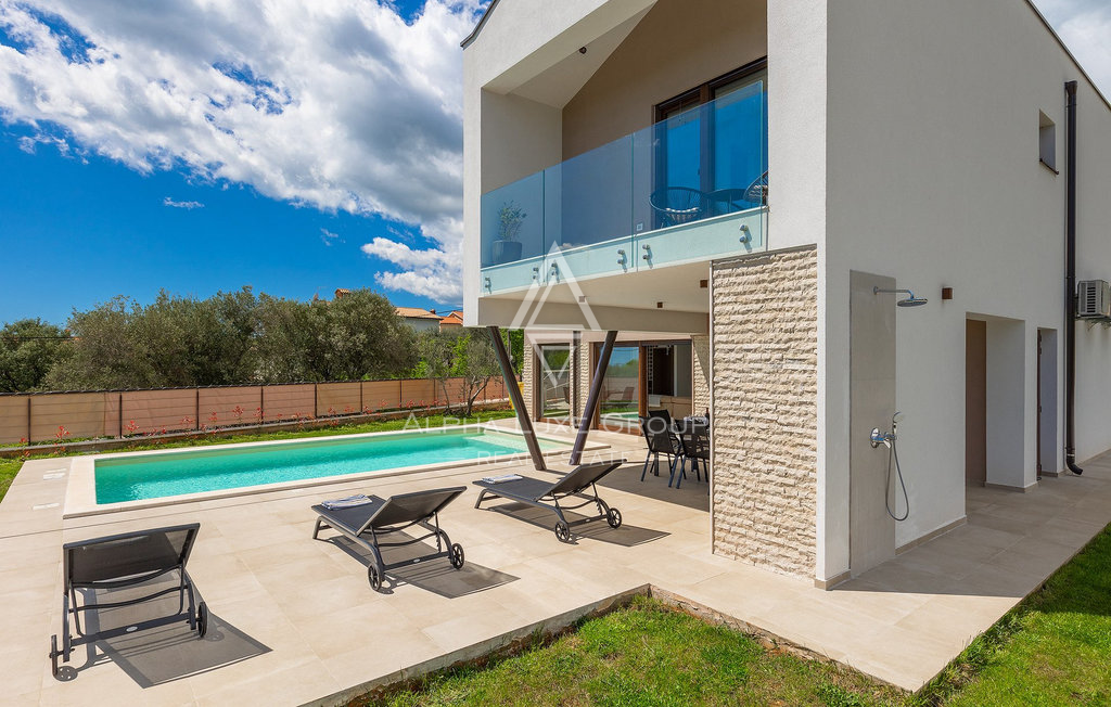 Istria, Krnica: Villa contemporanea vista mare
