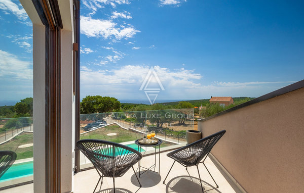 Istria, Krnica: Villa contemporanea vista mare