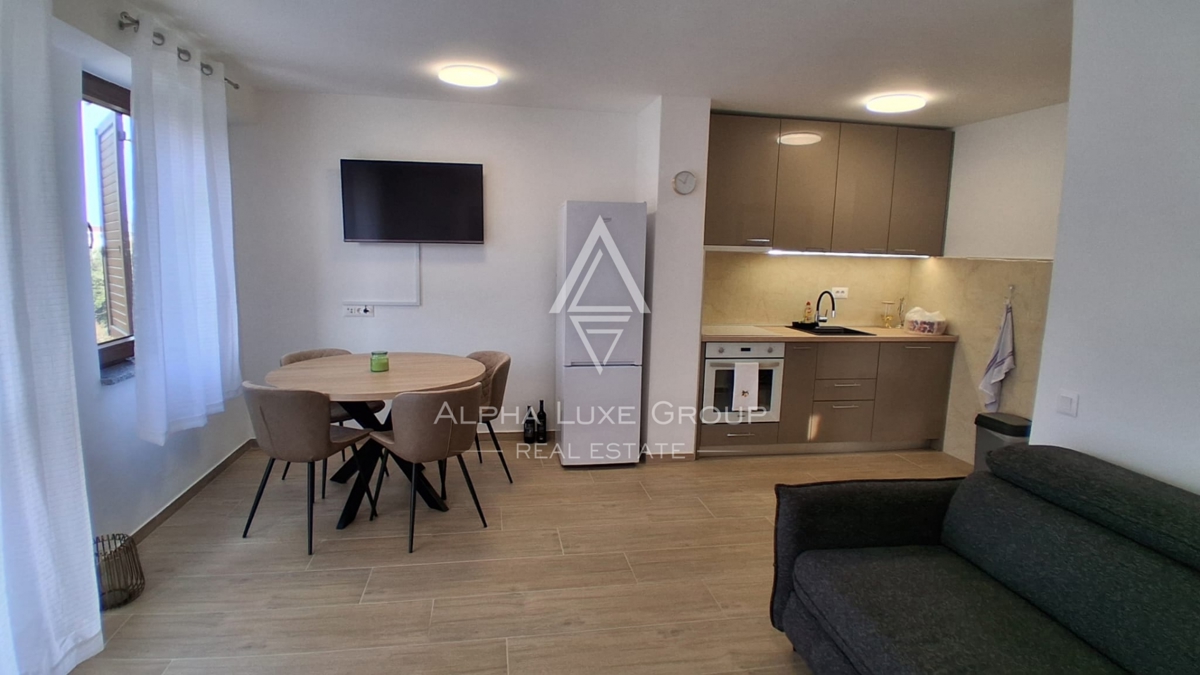 Istria, Červar Porat – Appartamento ristrutturato