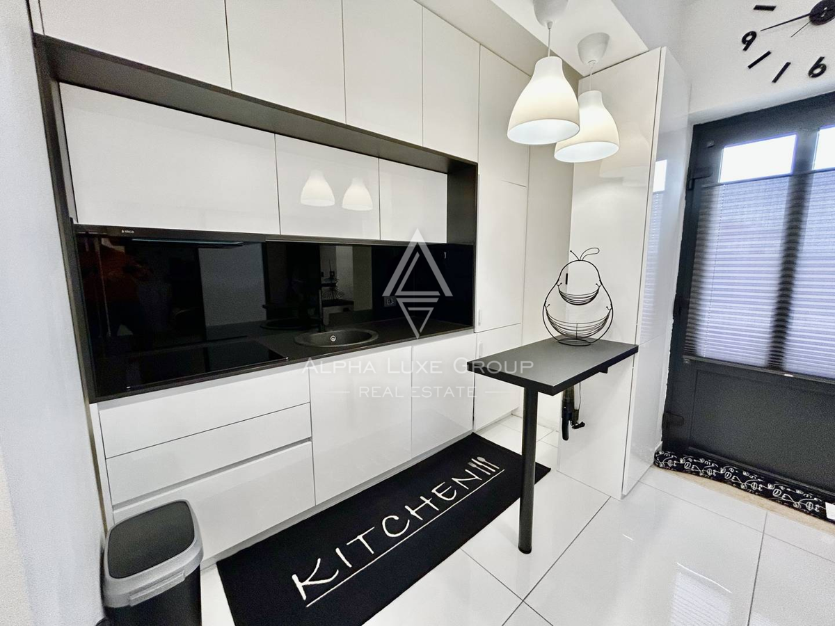 Istria, Umag: Appartamento moderno arredato mare