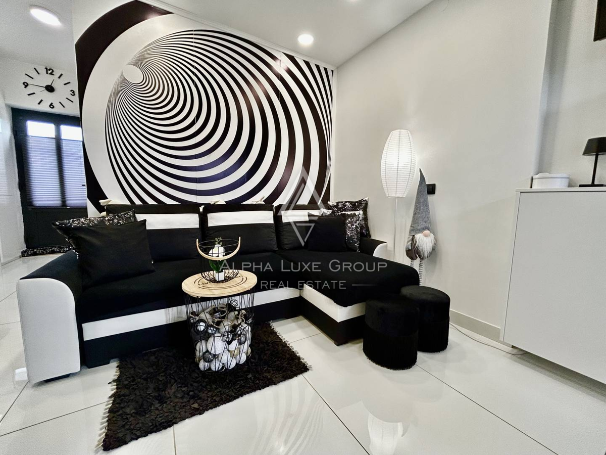 Istria, Umag: Appartamento moderno arredato mare