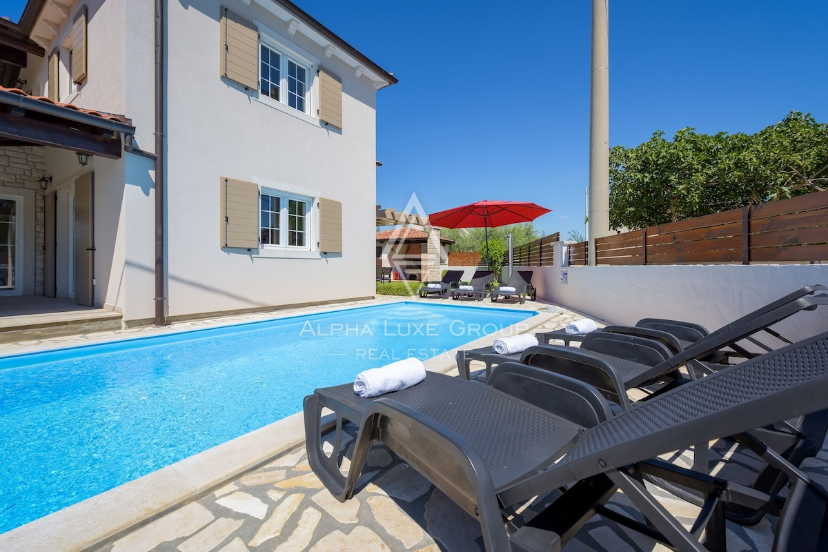 Istria, San Lorenzo: Villa moderna con piscina