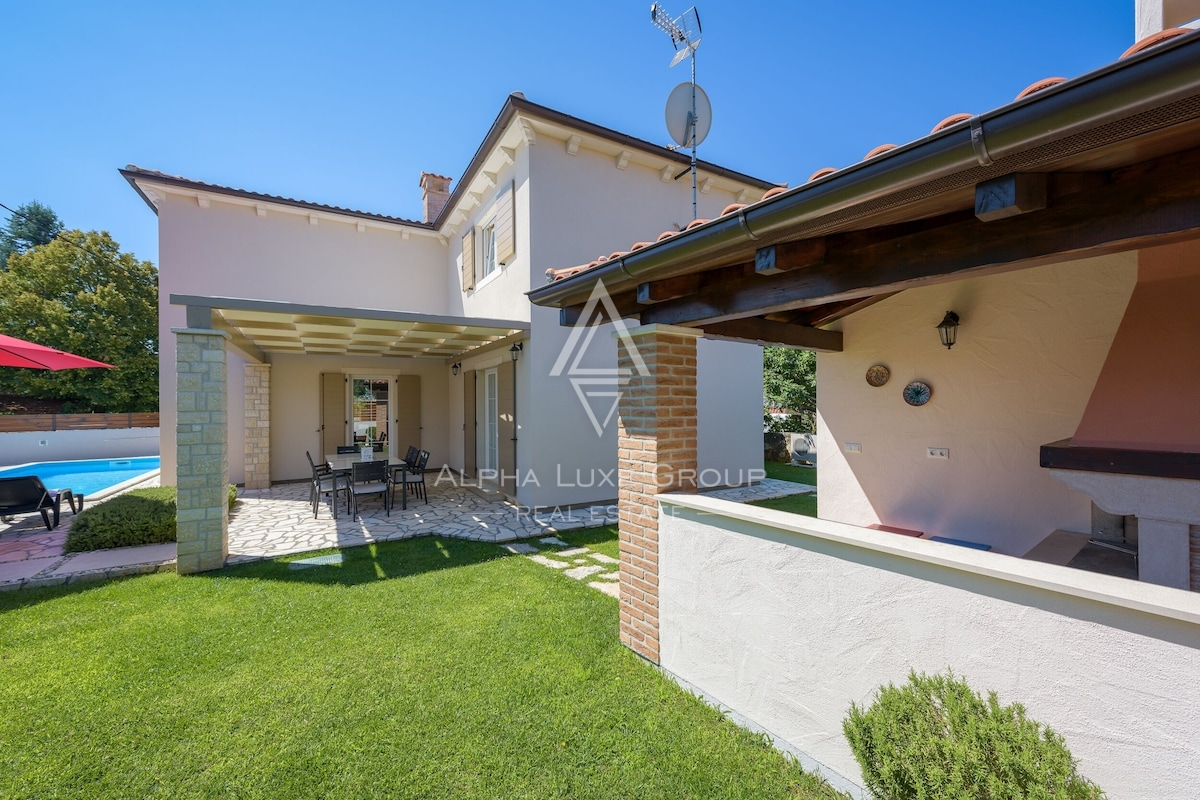 Istria, San Lorenzo: Villa moderna con piscina