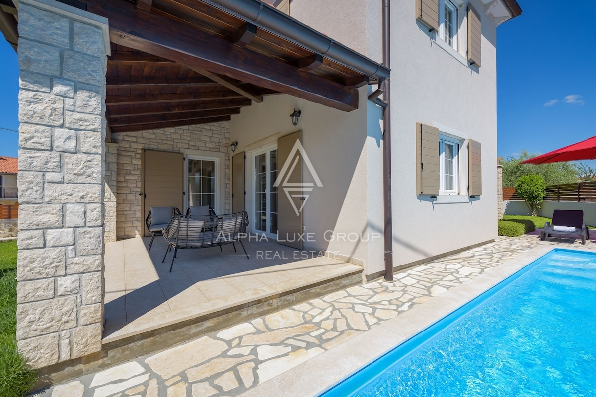 Istria, San Lorenzo: Villa moderna con piscina