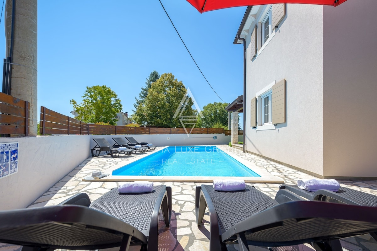 Istria, San Lorenzo: Villa moderna con piscina