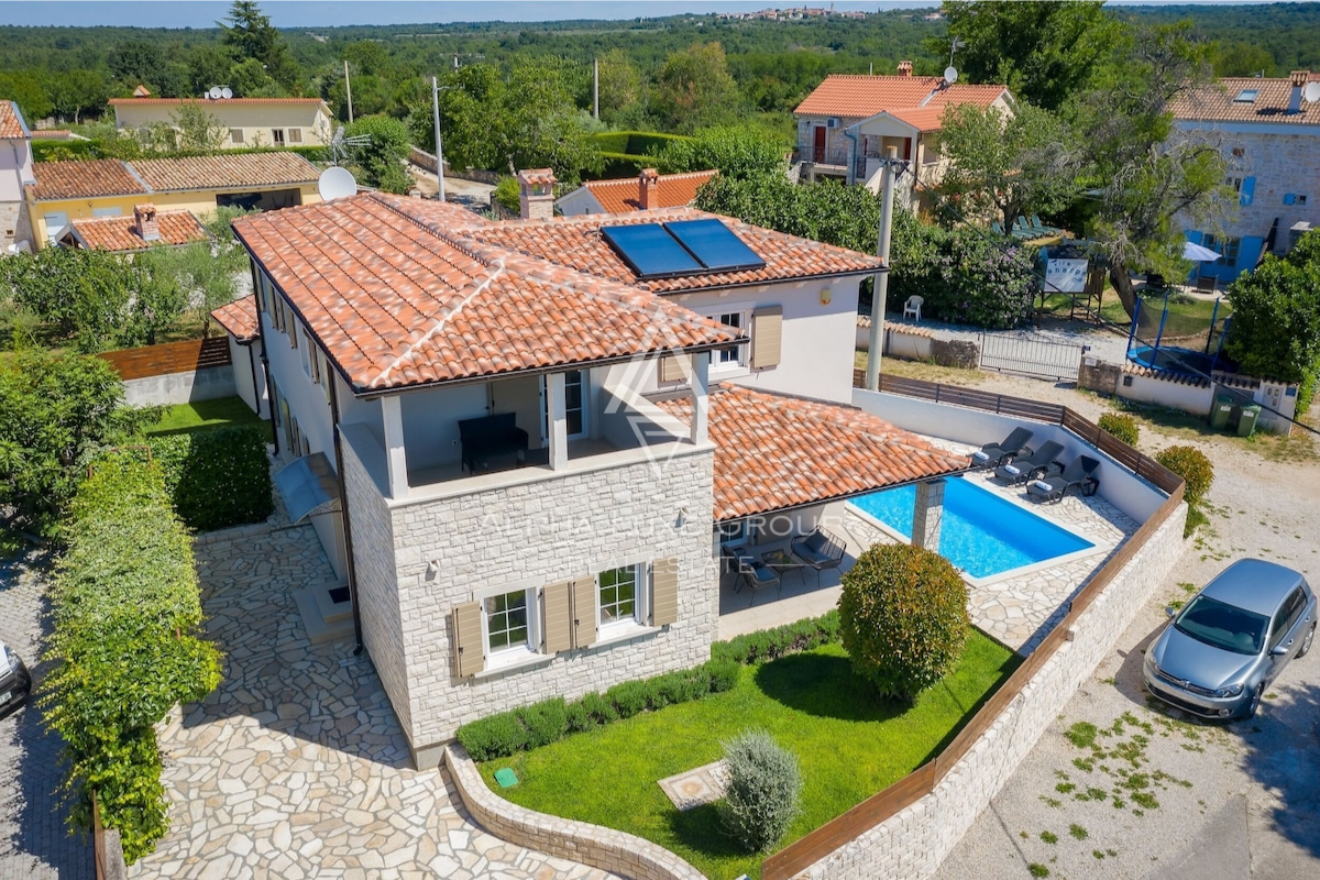 Istria, San Lorenzo: Villa moderna con piscina