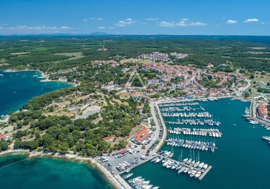 Istria, Vrsar, Affascinante casa con appartamenti vicino al mare