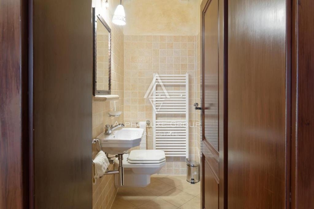 Istria, Višnjan, Lussuosa villa in pietra con piscina e vista mozzafiato