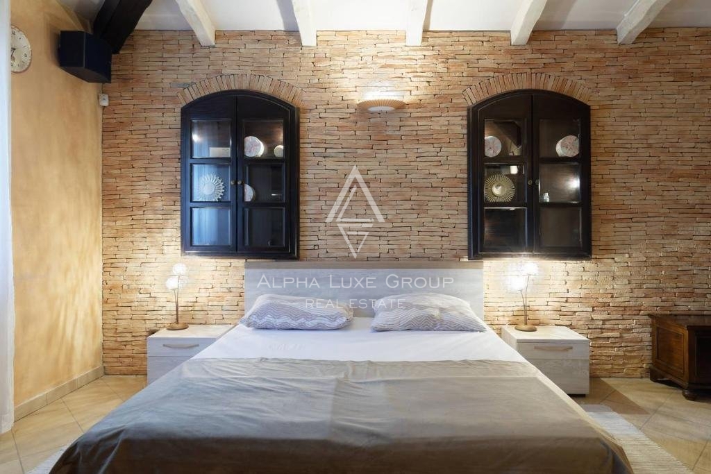 Istria, Višnjan, Lussuosa villa in pietra con piscina e vista mozzafiato