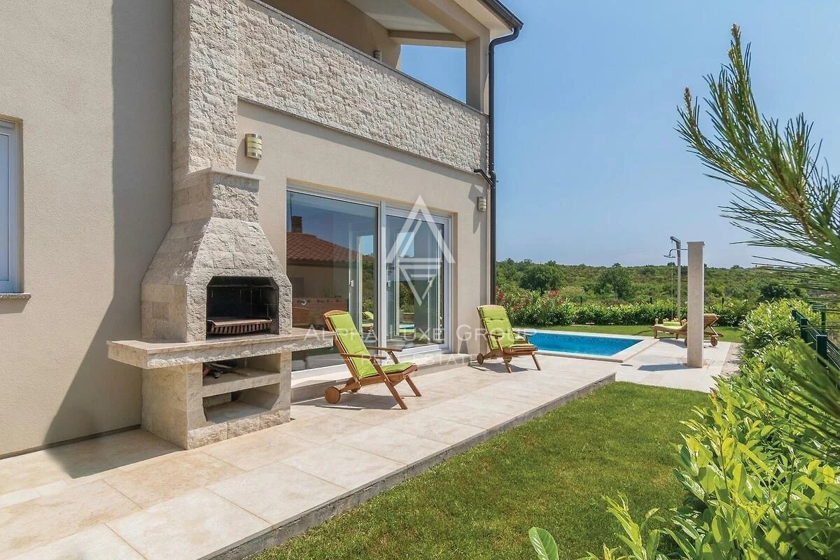 Istria, Pomer: Incantevole casa con vista mare in vendita vicino a Medulin