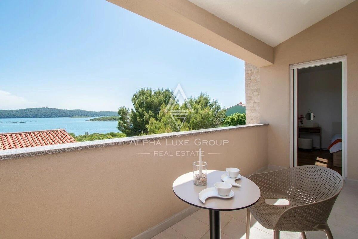 Istria, Pomer: Incantevole casa con vista mare in vendita vicino a Medulin