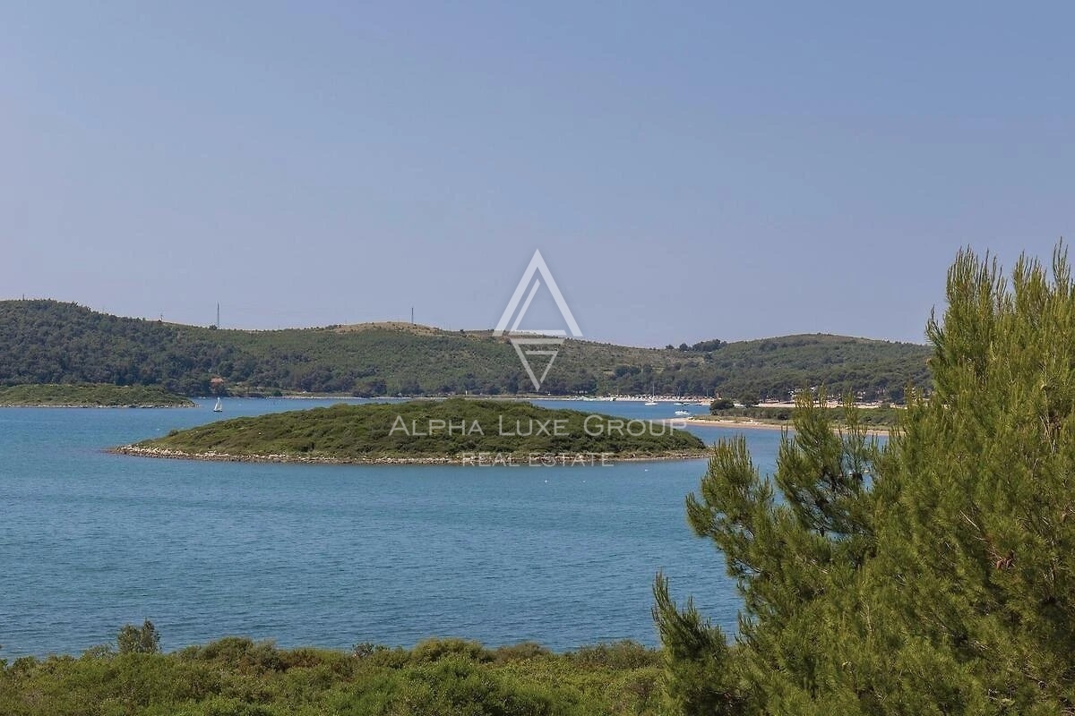 Istria, Pomer: Incantevole casa con vista mare in vendita vicino a Medulin