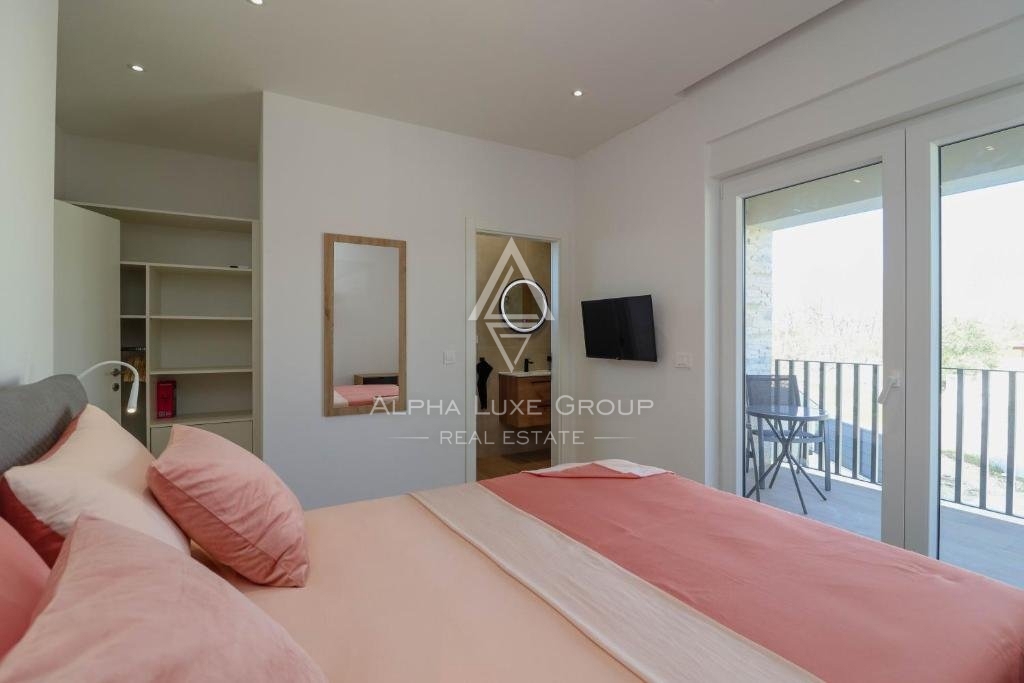 Sveti Lovreč - Villa elegante in tranquillo villaggio istriano