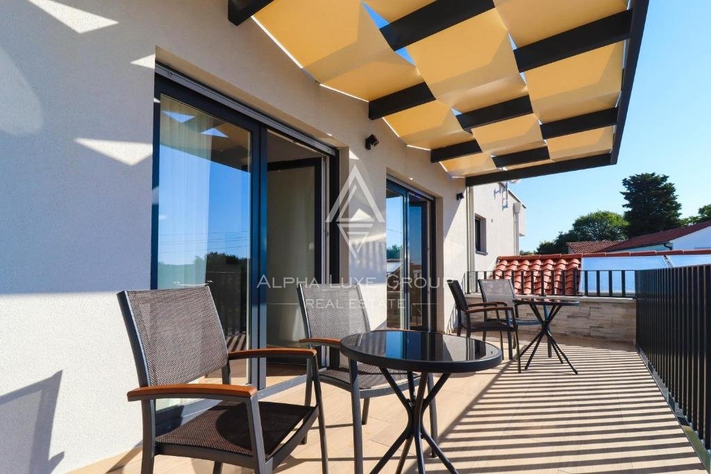 Sveti Lovreč - Villa elegante in tranquillo villaggio istriano