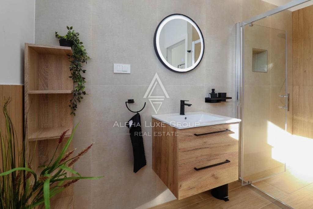 Sveti Lovreč - Villa elegante in tranquillo villaggio istriano