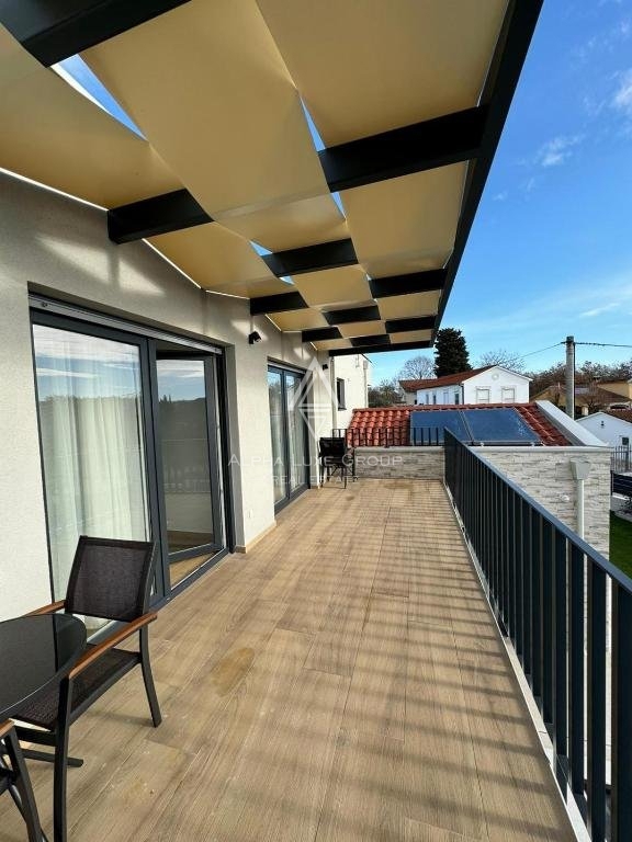 Sveti Lovreč - Villa elegante in tranquillo villaggio istriano