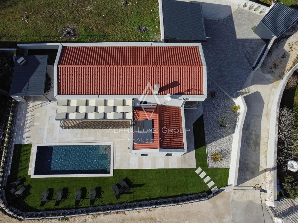 Sveti Lovreč - Villa elegante in tranquillo villaggio istriano