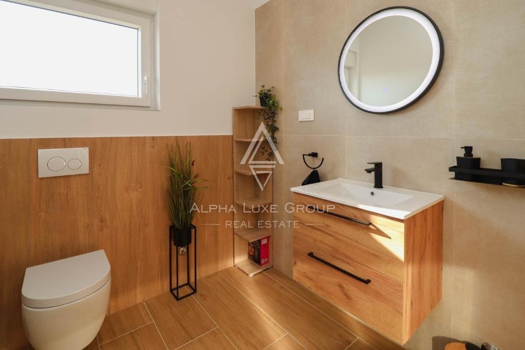 Sveti Lovreč - Villa elegante in tranquillo villaggio istriano