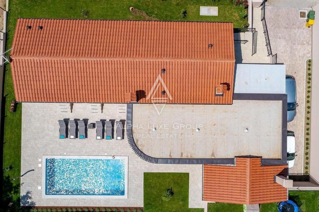 Labin, Istria - Elegante villa di 205 m² con piscina