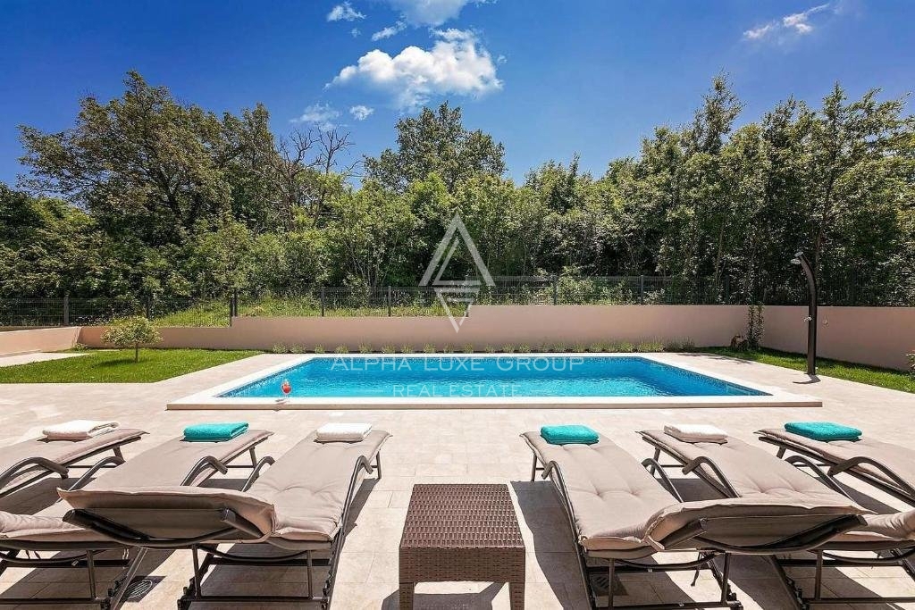 Labin, Istria - Elegante villa di 205 m² con piscina