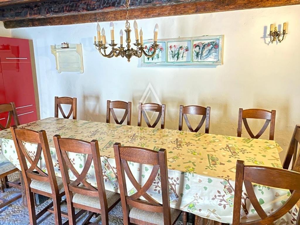 Elegante Tenuta Agricola a Višnjan, Istria: Viste Mozzafiato sul Mare