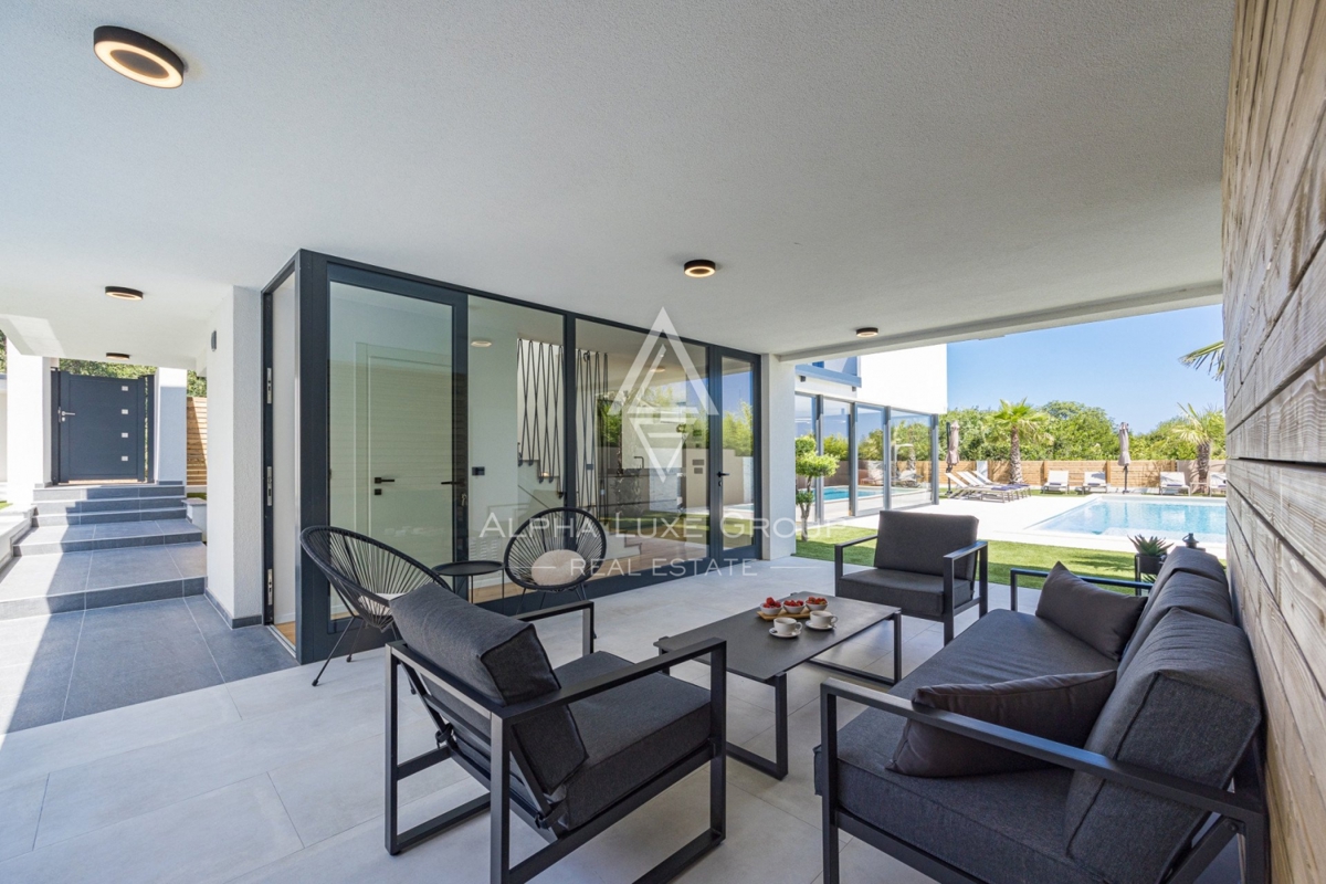 Medulin, Istria - Villa Moderna con Caratteristiche Stupende