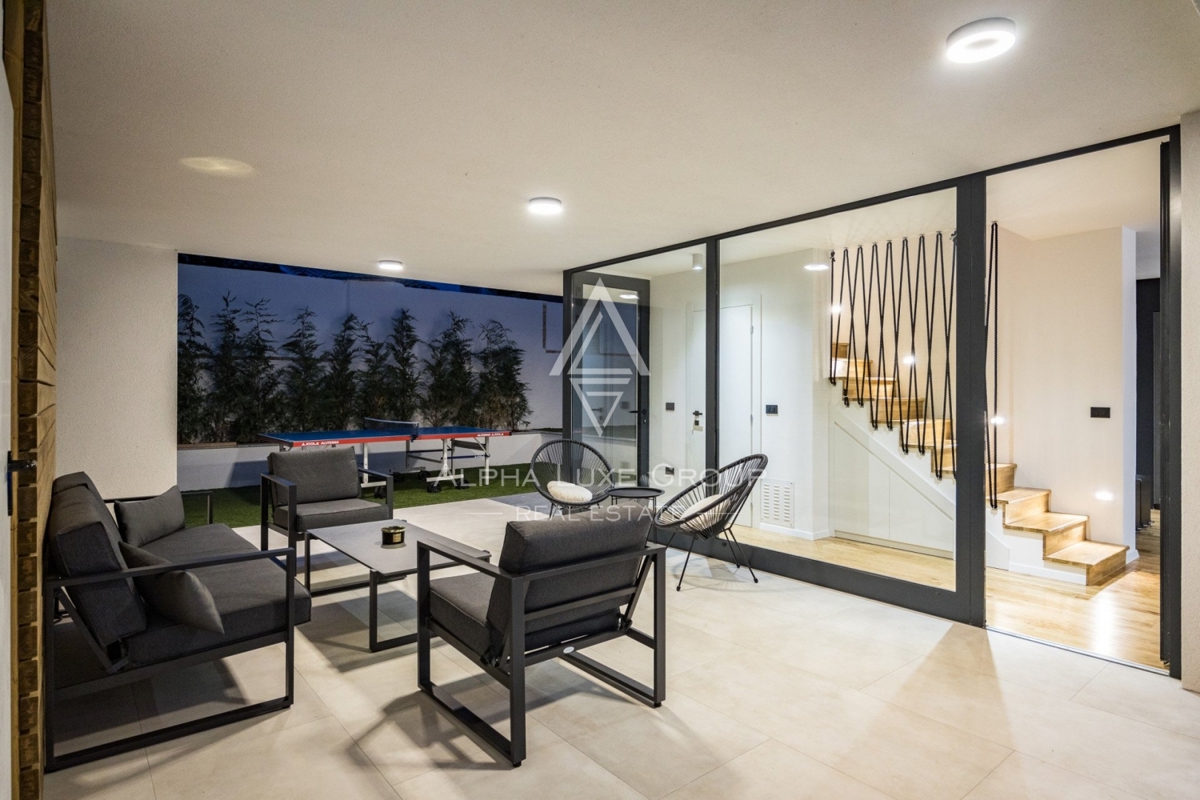 Medulin, Istria - Villa Moderna con Caratteristiche Stupende