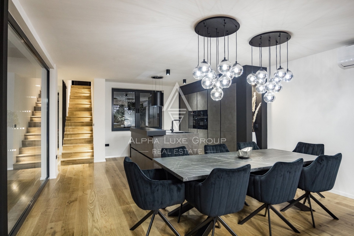 Medulin, Istria - Villa Moderna con Caratteristiche Stupende