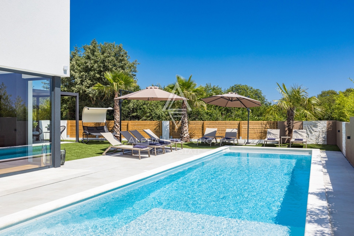 Medulin, Istria - Villa Moderna con Caratteristiche Stupende