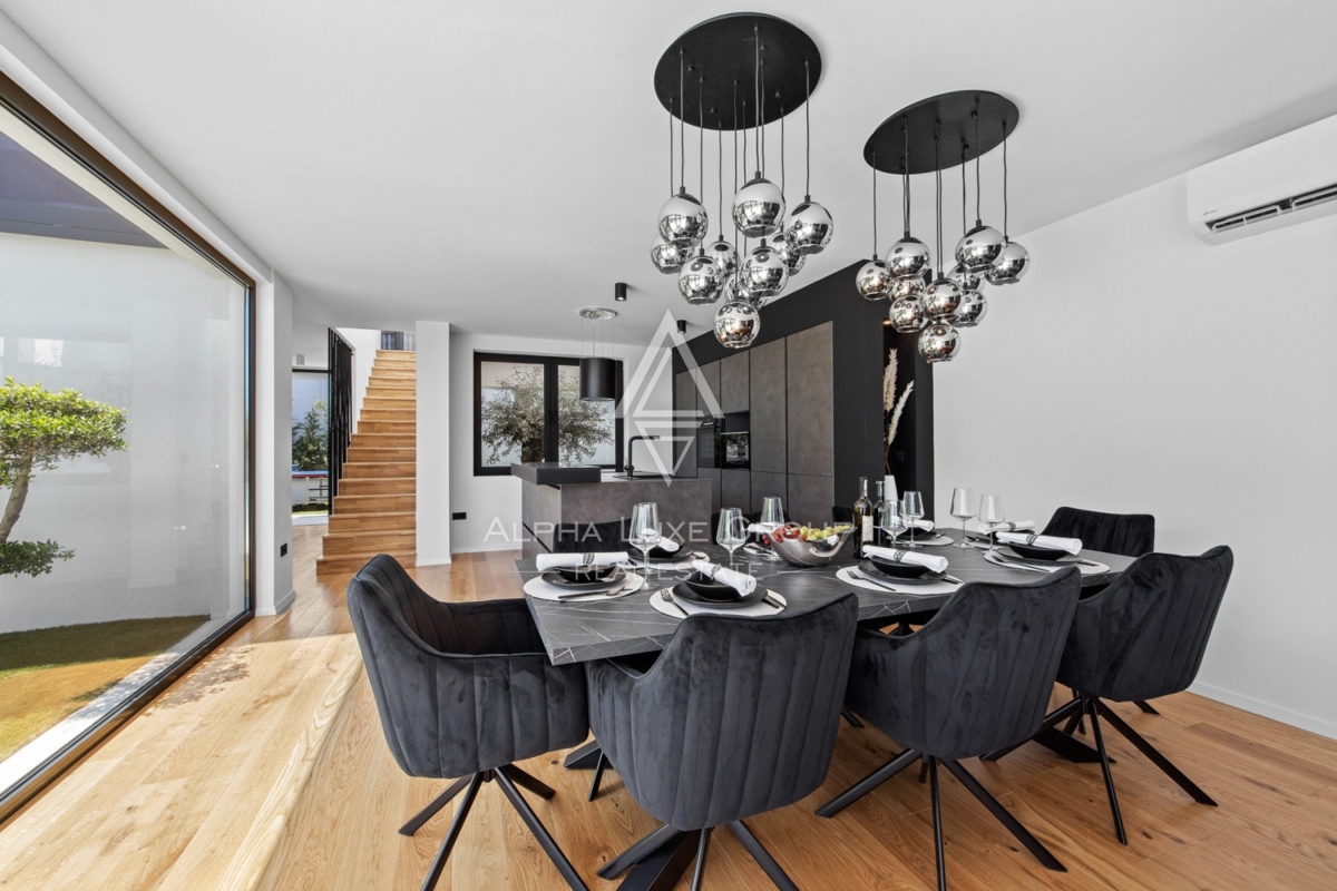Medulin, Istria - Villa Moderna con Caratteristiche Stupende