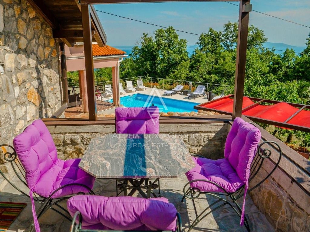 Bella villa con piscina e vista mare, Istria, Opatija