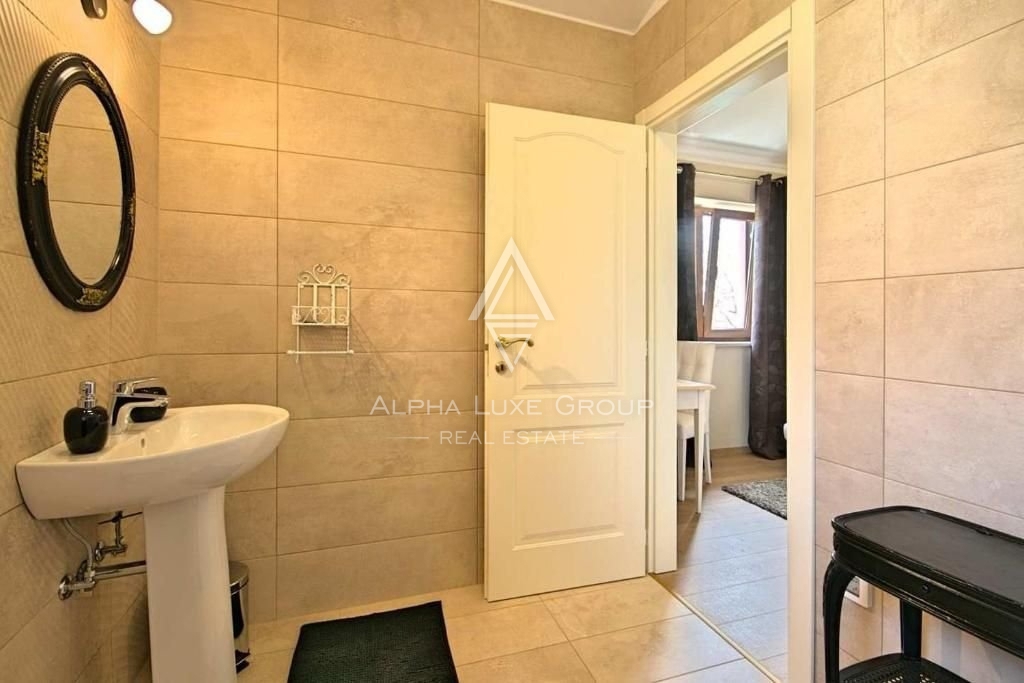 Piacevole villa con piscina e grazioso giardino, Istria, Parenzo