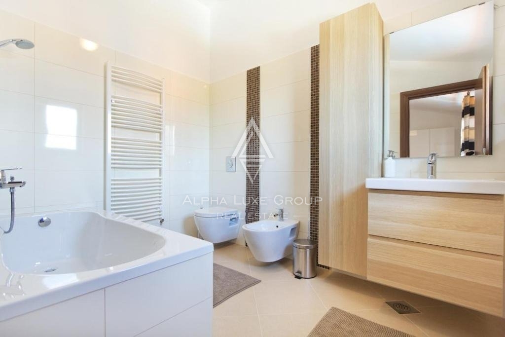 Villa affascinante con piscina, isytia, labin