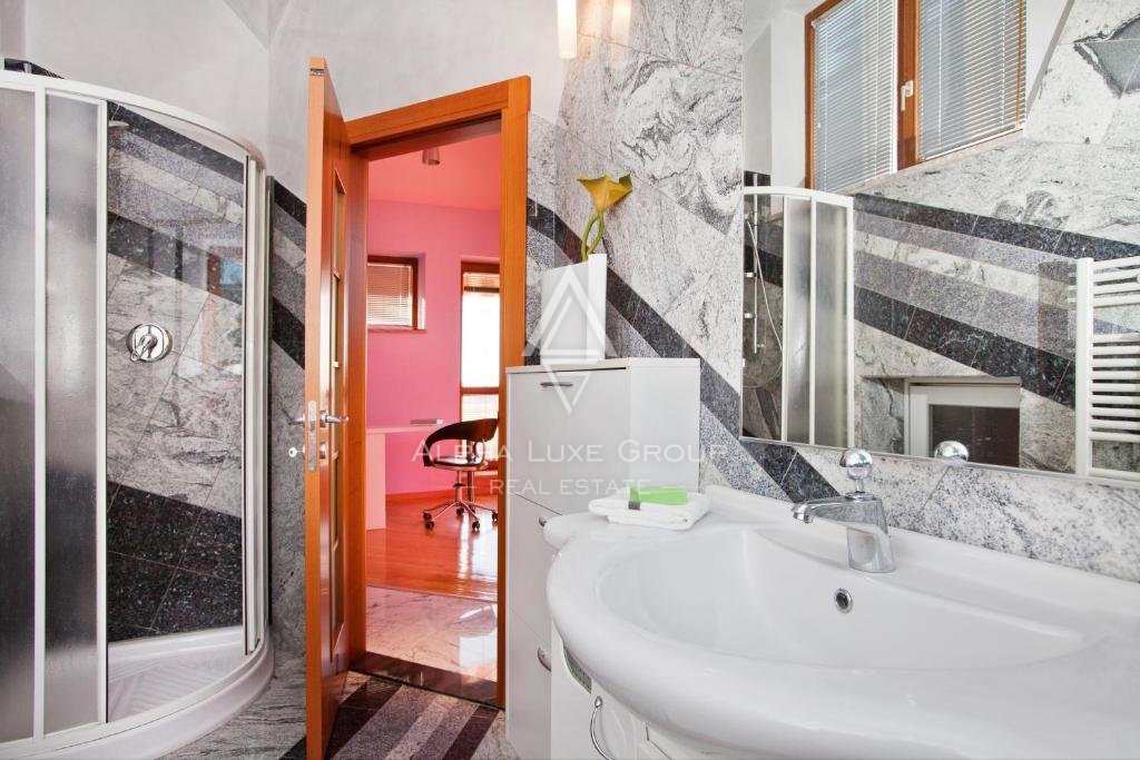 Casa eccellente con piscina, istria, labin