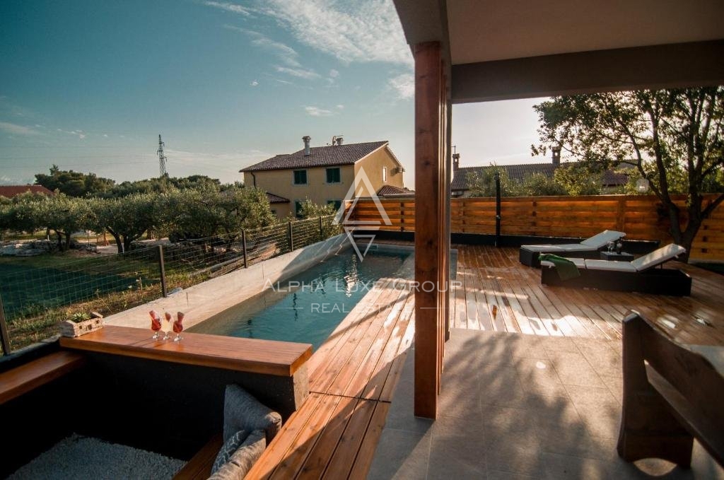 Elegante casa al piano terra con piscina, Istria, Fasana