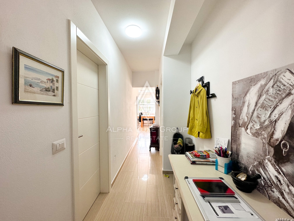 Parenzo, Istria – Appartamento moderno con giardino