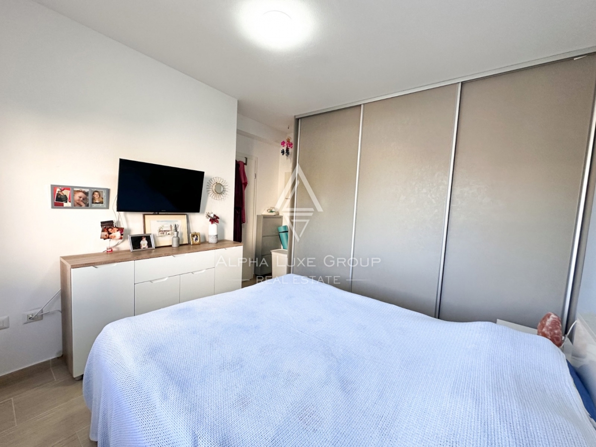 Parenzo, Istria – Appartamento moderno con giardino