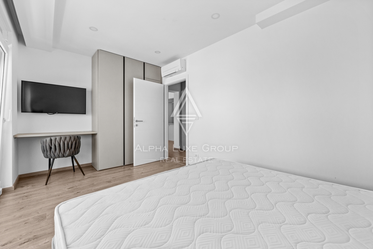 Rovigno, Istria – Ampio duplex con un design moderno