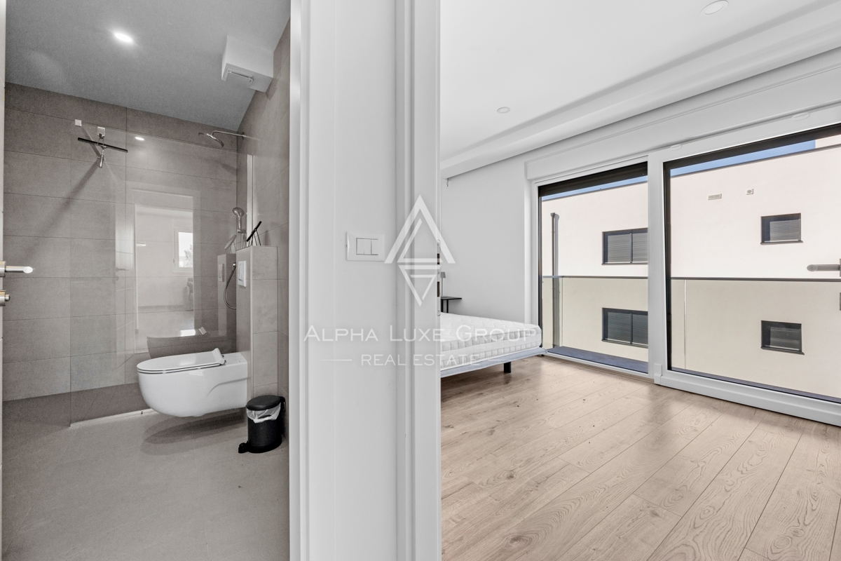 Rovigno, Istria – Ampio duplex con un design moderno